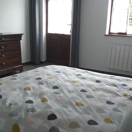 La Ferme Aux Perdrix * Бёврон-ан-Ож