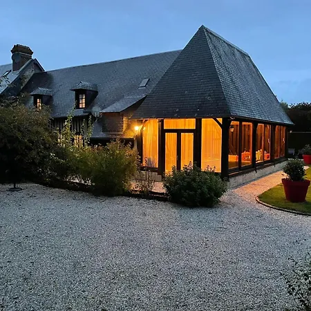 La Ferme Aux Perdrix Бёврон-ан-Ож